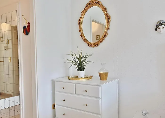 Bergstrasse 62 Bergstrasse 62 19 *